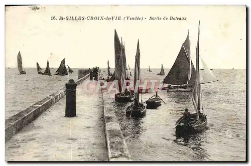 Cartes postales St Gilles Croix De Vie Sortie De Bateaux