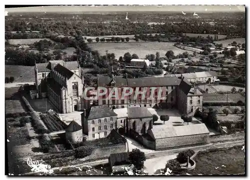 Cartes postales moderne Montebourg L&#39Abbaye Fondee Par Guillaume le Conquerant Vue aerienne