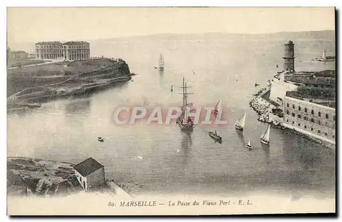 Cartes postales Marseille La passe du Vieux port