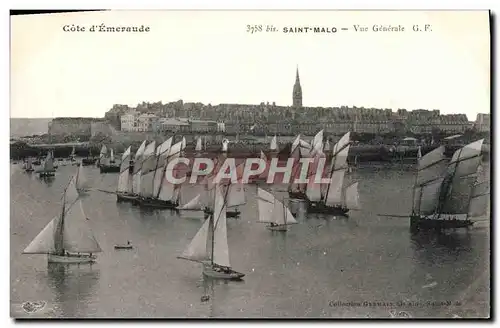 Ansichtskarte AK Saint Malo Vue Generale Bateaux