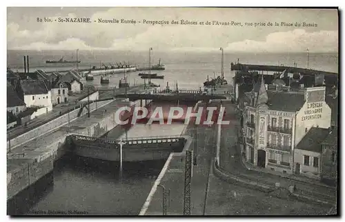 Cartes postales St Nazaire Nouvelle Entree Perspective des ecluses et de l&#39avant port vue prise de la place d