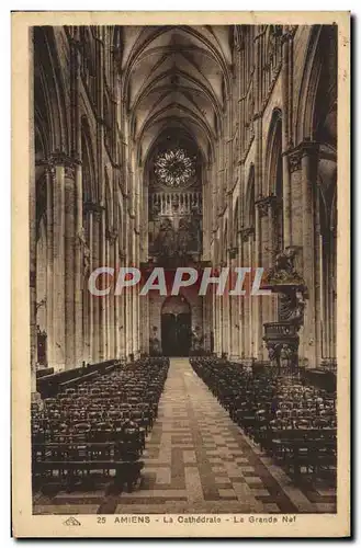 Cartes postales Amiens La Cathedrale La Grande nef Flamme Amiens Sa Confection