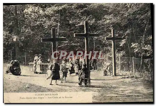 Ansichtskarte AK Clichy Sous Bois Notre Dame Des Anges Les croix et la source Enfants