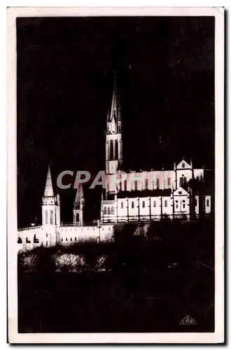 Cartes postales moderne Lourdes La Basilique Illuminee