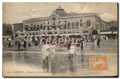 Ansichtskarte AK Biarritz Devant Le Casino Municipal