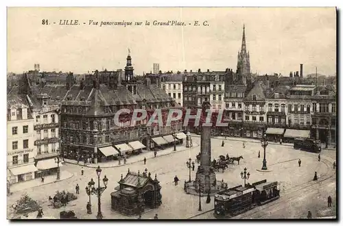 Cartes postales Lille Vue Panoramique Sur la Grand Place Tramway