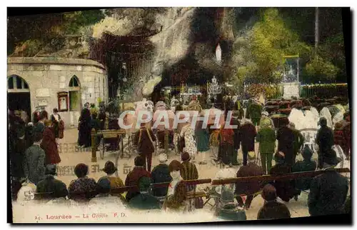 Cartes postales Lourdes La grotte