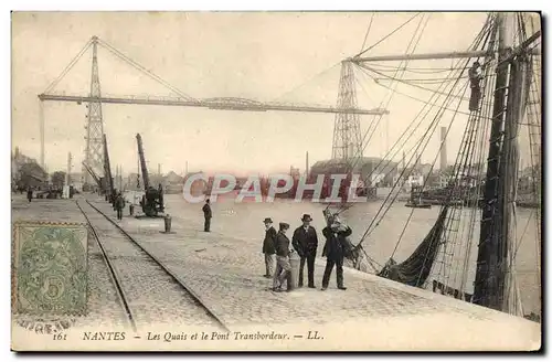 Ansichtskarte AK Nantes Les Quais et le Pont Transbordeur Bateaux