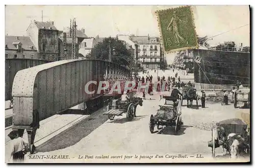 Cartes postales Saint Nazaire Le Pont Roulant Ouvert Pour le Passage d&#39un cargo Boat