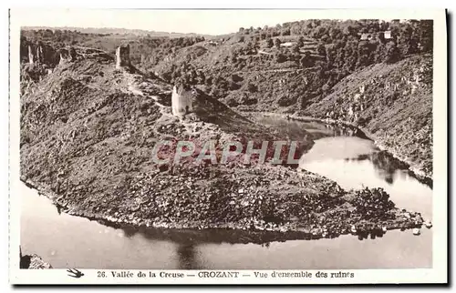 Cartes postales Crozant Vue D'ensemble des Ruines