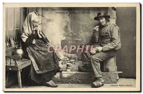 Cartes postales Distraction des vieux jours La pipe et le Flip Folklore Quimper