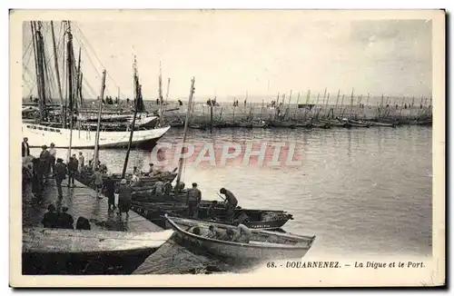 Cartes postales Douarnenez La Digue et le Port Bateaux