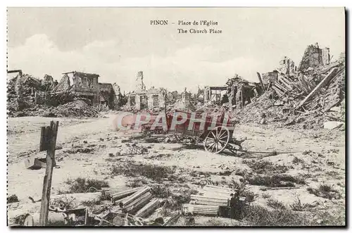 Cartes postales Pinon Place De I&#39Eglise Militaria