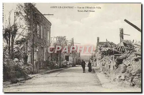 Cartes postales Anizy Le Chateau Rue De I&#39Hotel De Ville Militaria