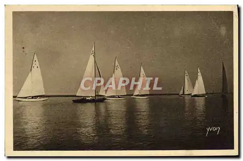 Ansichtskarte AK Arcachon Ralliement Pour Les Regates Bateaux