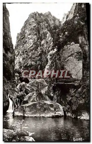 Cartes postales moderne Amelie Les bains Perle Des Pyrenees Gorges du Mondony Source renale