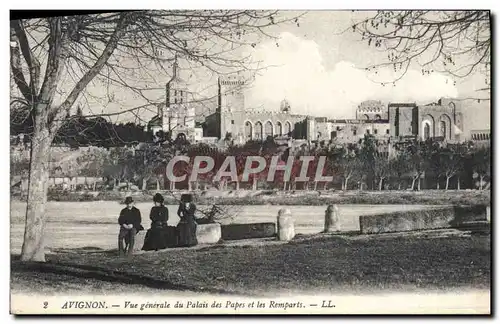 Cartes postales Avignon Vue Generale Du Palais Des Papes Et Les Remparts