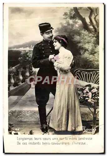 Cartes postales Fantaisie Femme Soldat Militaria