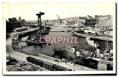 Cartes postales moderne Brest Vue sur le port Bateaux