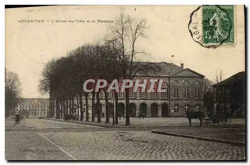 Cartes postales Argentan L'Hotel de Ville et le Theatre