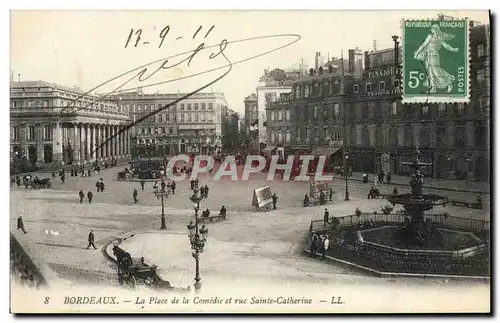 Cartes postales Bordeaux La place de la Comedie et Rue Saint Catherine