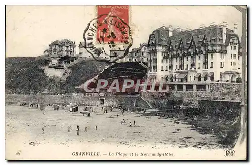 Cartes postales Granville La Plage et le Normandy Hotel