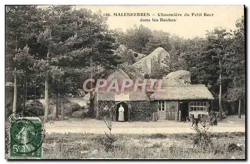 Ansichtskarte AK Malesherbes Chaumiere Du Petit Boer dans les roches