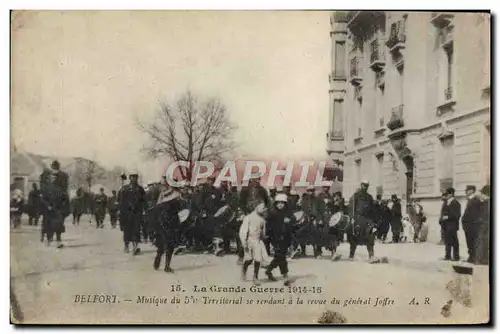 Ansichtskarte AK Belfort Musique du 55eme Territoral se rendant a la revue du general Joffre Militaria