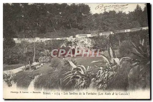 Cartes postales Nimes Les Jardins De La Fontaine Les Aloes et la cascade