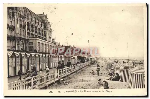 Cartes postales Cabourg Le Grand Hotel Et La Plage