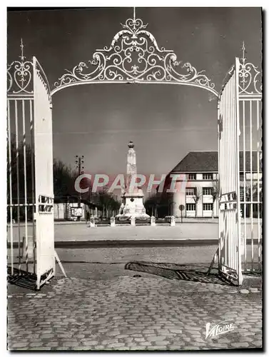 Cartes postales moderne Chateauneuf Sur Loire La grille du chateau