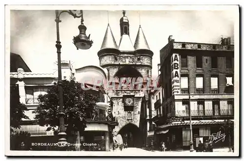 Cartes postales Bordeaux La Grosse Cloche