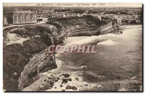 Ansichtskarte AK Biarritz Vue d&#39Ensemble Les Falaises