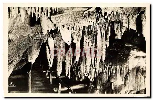 Cartes postales moderne Les Grottes de Betharram Les Larmes figees