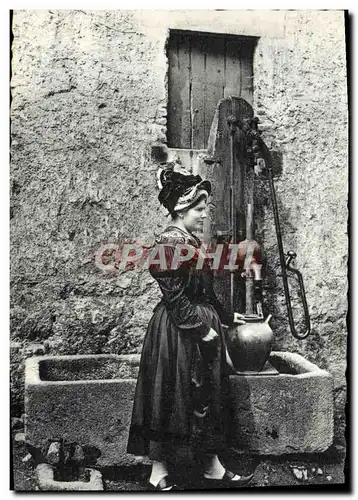 Cartes postales Bourbonnaise Femme Folklore