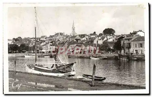 Ansichtskarte AK Pornic Un coin du Port et la Ville Bateau