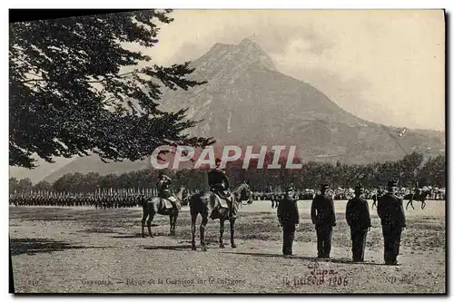 Cartes postales Revue de la garnison sur le Polygone Militaria