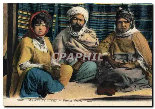 Cartes postales Scenes Et Types Famille Arabe