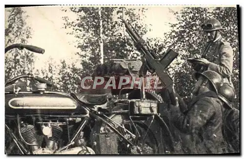 Cartes postales Fusil Mitrailleur Contre Avion Militaria Moto Motorcycle