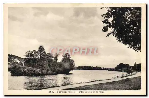 Ansichtskarte AK Vernon L&#39Ile Corday et la Plage