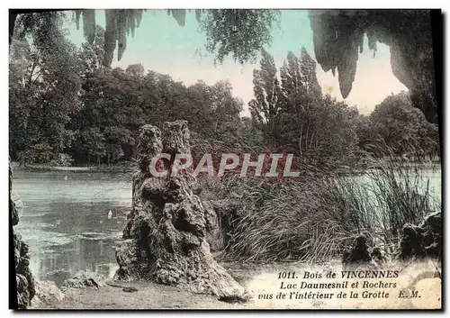 Ansichtskarte AK Bois de Vincennes Lac Daumesnil et Rochers vus de l&#39interieur de la grotte