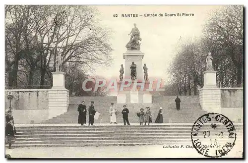 Cartes postales Nantes Entree du Cours St Pierre