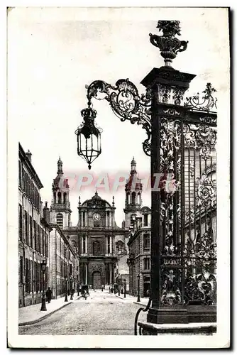 Cartes postales Nancy Rue Maurice Barres et la Cathedrale Une des grilles de Jean Lamour