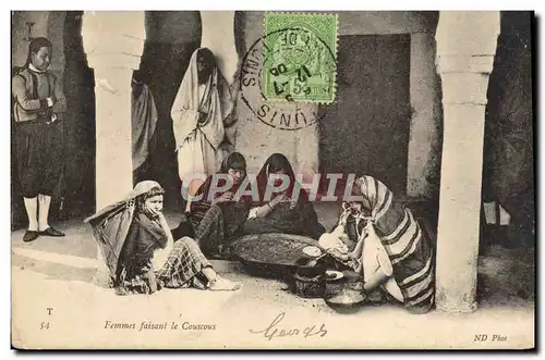 Cartes postales Femmes Faisant Le Couscous