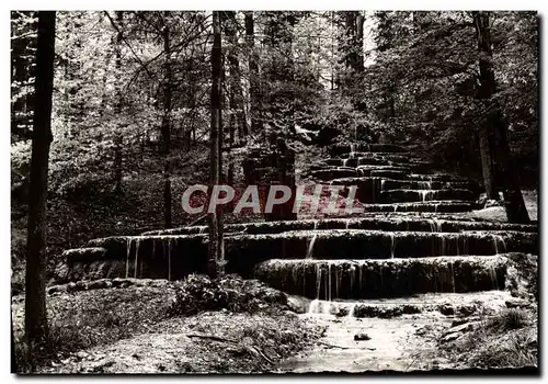 Moderne Karte Les Cascades Petrifiantes D&#39Etuf