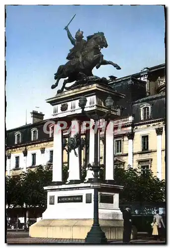 Cartes postales moderne Clermont Ferrand Capitale de L&#39Auvergne Statue de Vercingetorix par Bartholdi