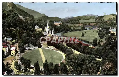 Cartes postales moderne Lourdes Vue Generale des Deux Basiliques