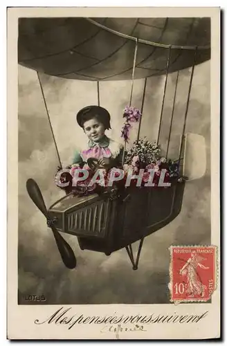 Ansichtskarte AK Fantaisie Enfant Ballon Zeppelin Dirigeable