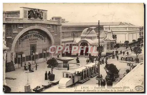 Ansichtskarte AK Lyon Exposition Internationale 1914 Avenue de Marseille et pavillon de la Soierie