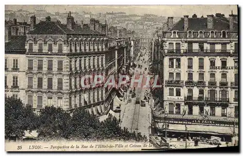 Cartes postales Lyon Perspective De La Rue De I&#39Hotel De Ville et coteau de la Croix Rousse